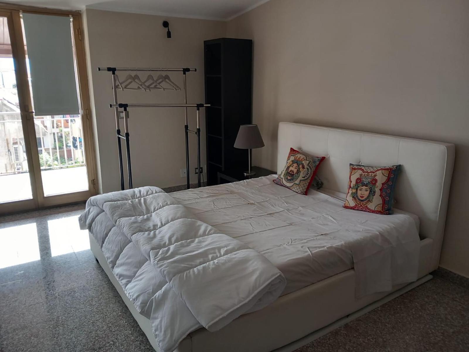 Bluesky Apartment - Third Floor Джардіні-Наксос Екстер'єр фото